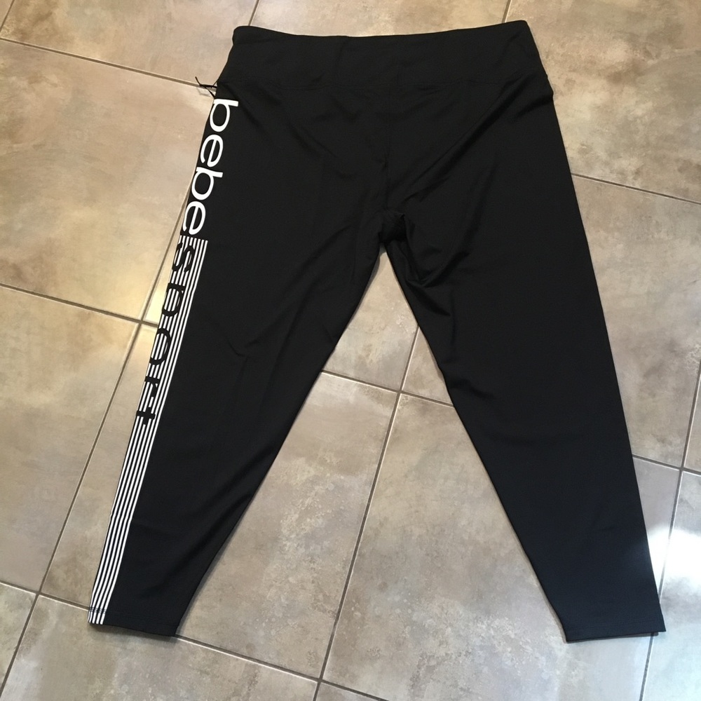 Bebe sport Black w/white print work out pants